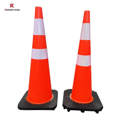 quality PVC Avertissement Sécurité routière Cônes de circulation Cônes de sécurité réfléchissants Base noire 36 pouces factory