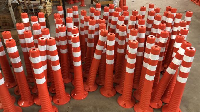 Postes de signalisation de stationnement de printemps Sécurité routière Flexible PU fil à vis de stationnement 11