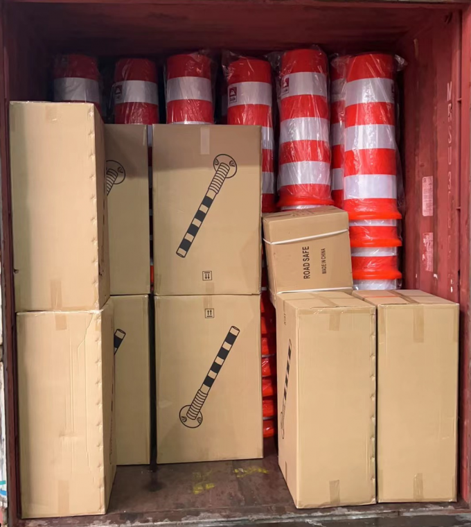 Avertissement de sécurité routière extérieur de 75 cm Pointe d'avertissement de circulation en plastique PU durable 21