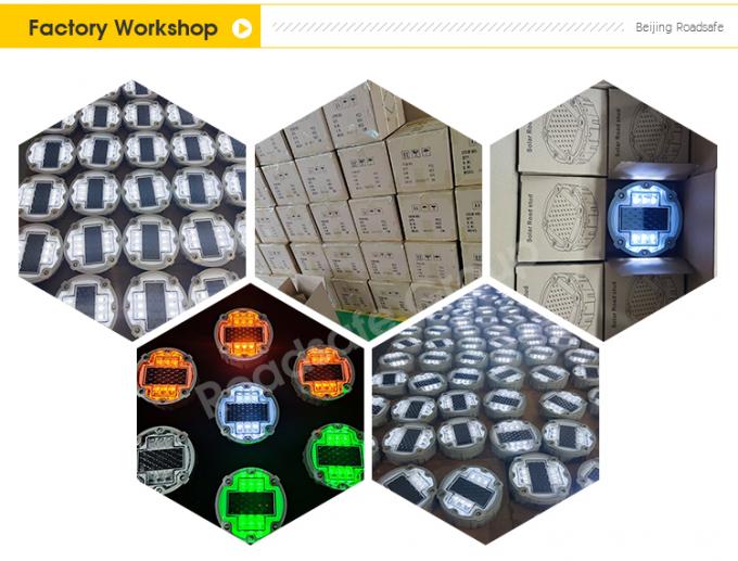 L'aluminium rond clignotant LED incrusté œil de chat sans fil sous-sol de la chaussée de marquage de la lumière de la route solaire 7