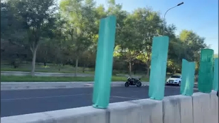 Panneaux antiéblouissants pour une conduite plus sûre sur autoroute